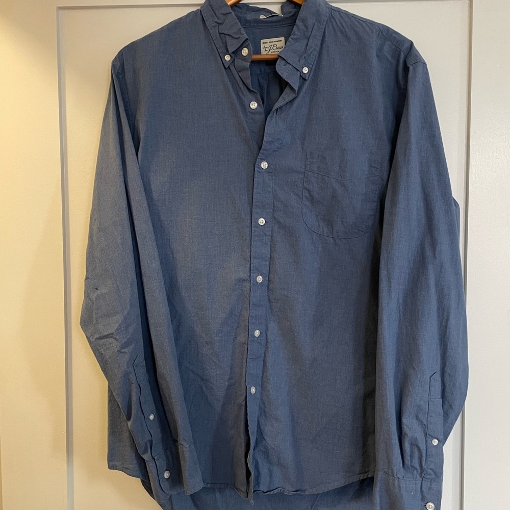 J. Crew Mens Classic Fit Button Down Size Large - Picture 1 of 3